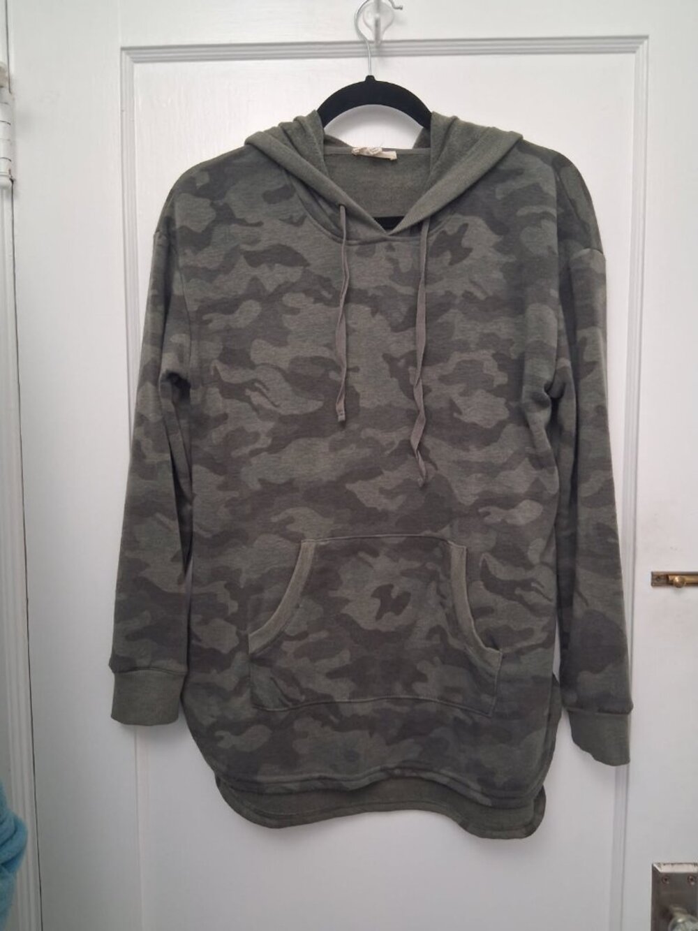 Women's Jane & Delancey Green Camo Hoodie Sweatshirt